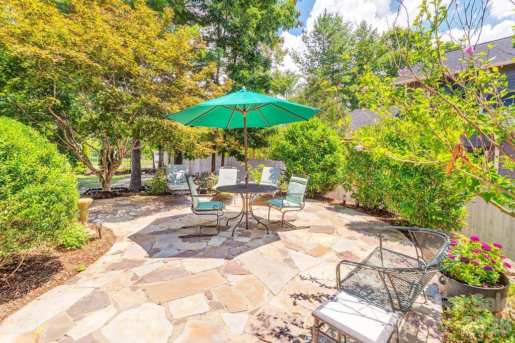 3 Gale Kelly Court Weaverville NC 28787