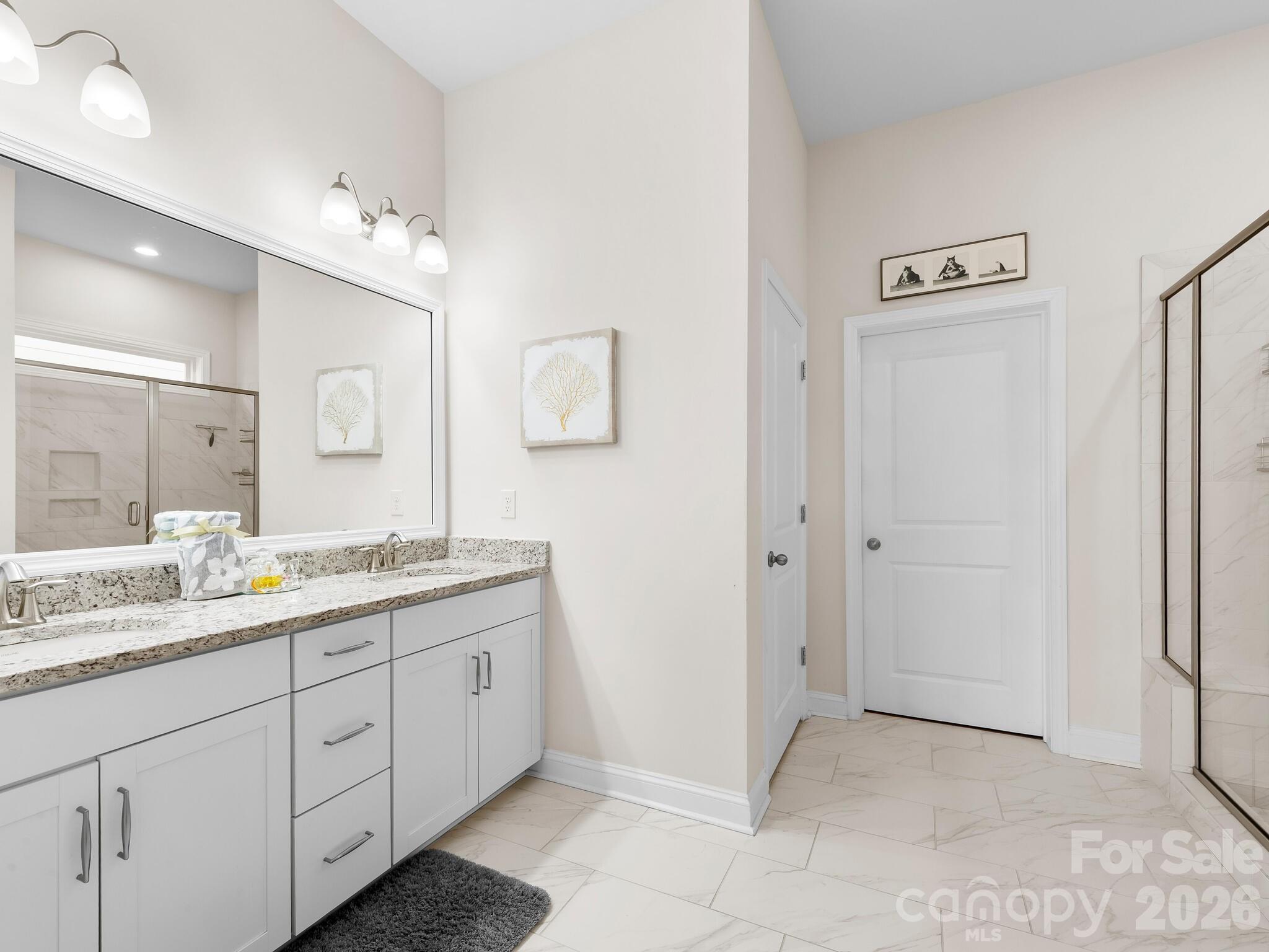 16 Southern Way Lane Leicester NC 28748