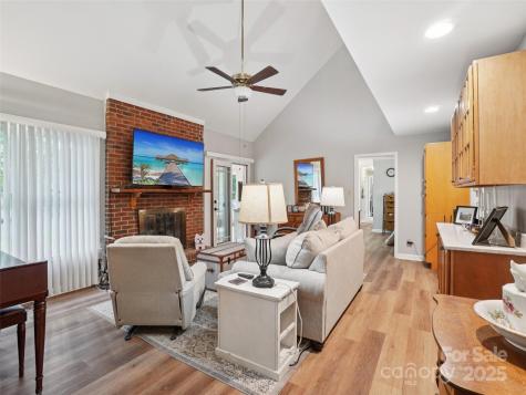 2 Cambridge Drive Candler NC 28715