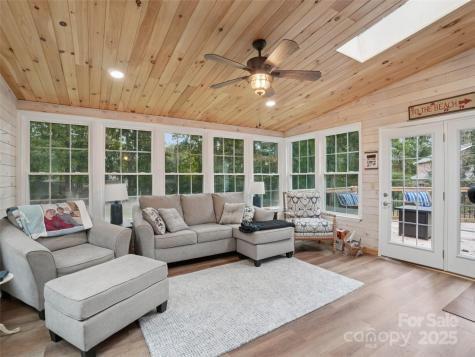 2 Cambridge Drive Candler NC 28715