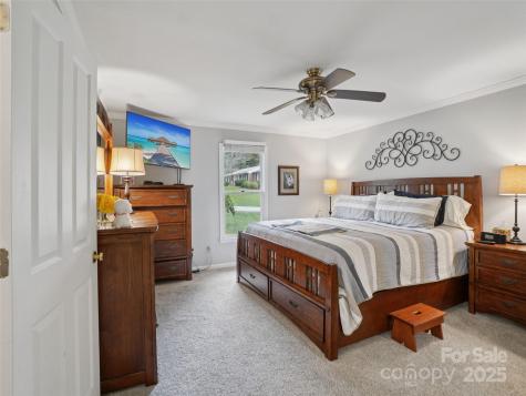 2 Cambridge Drive Candler NC 28715