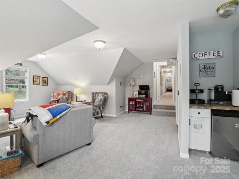 2 Cambridge Drive Candler NC 28715