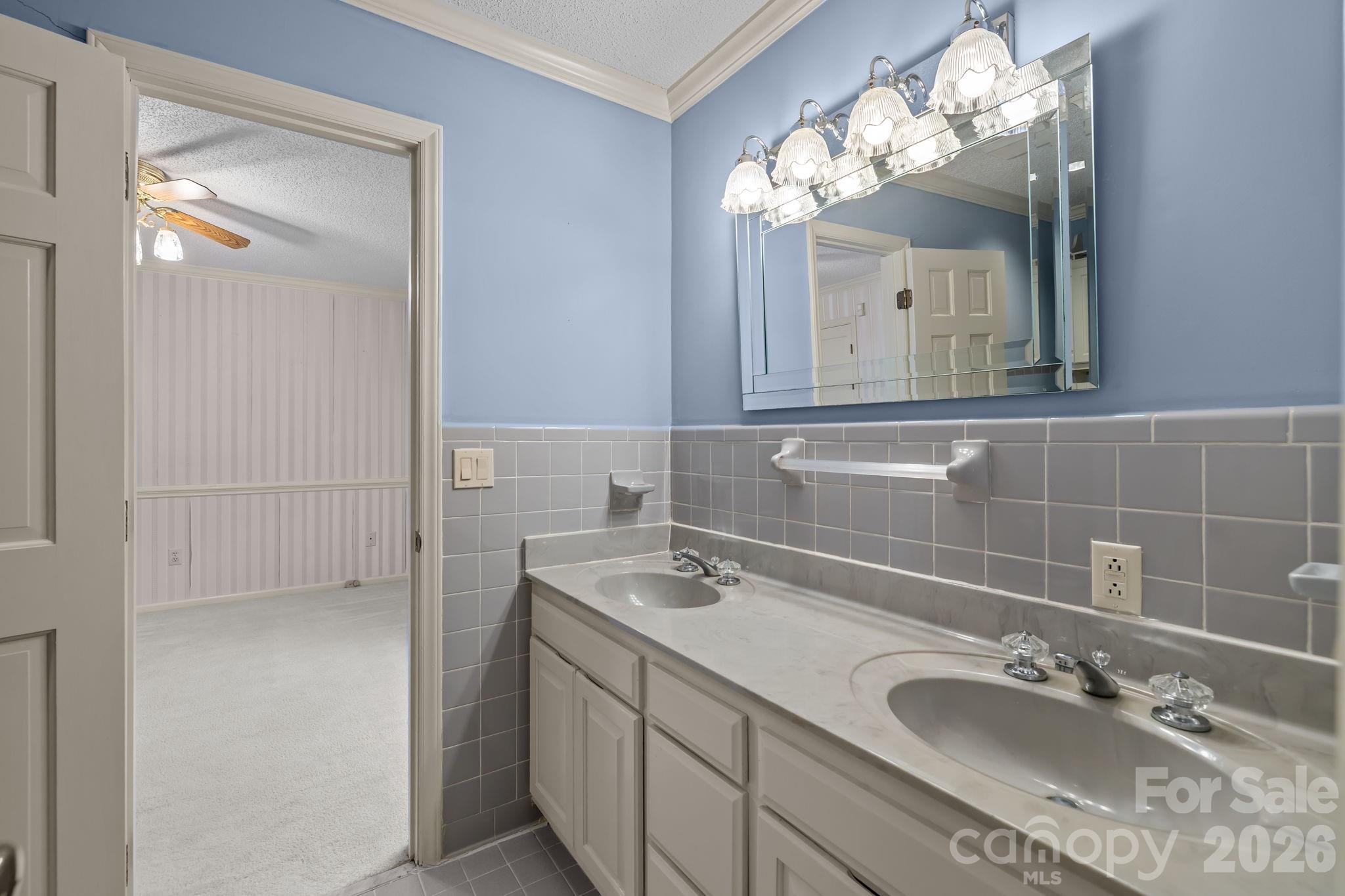 8420 Catawba Cove Drive Belmont NC 28012