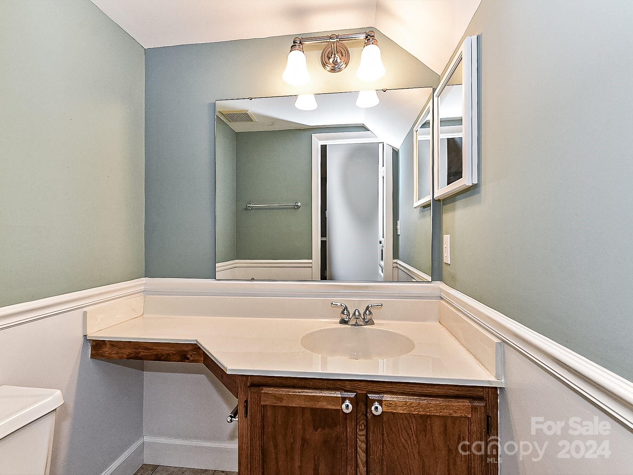 9128 Nolley Court Charlotte NC 28270