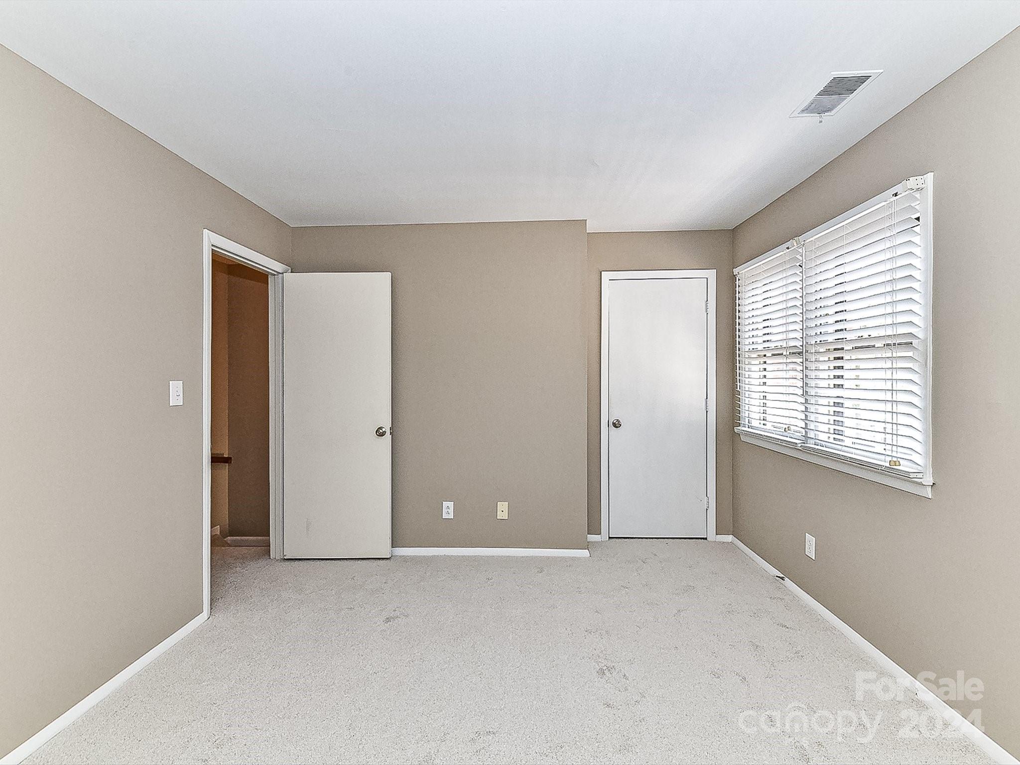 9128 Nolley Court Charlotte NC 28270