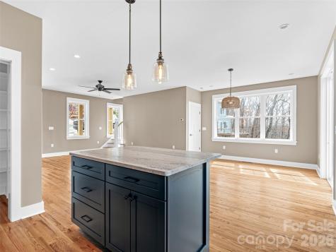 112 Alma Lane Asheville NC 28806