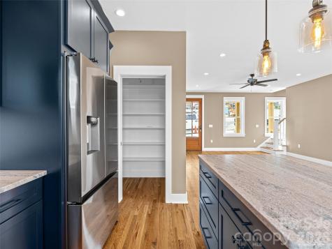 112 Alma Lane Asheville NC 28806