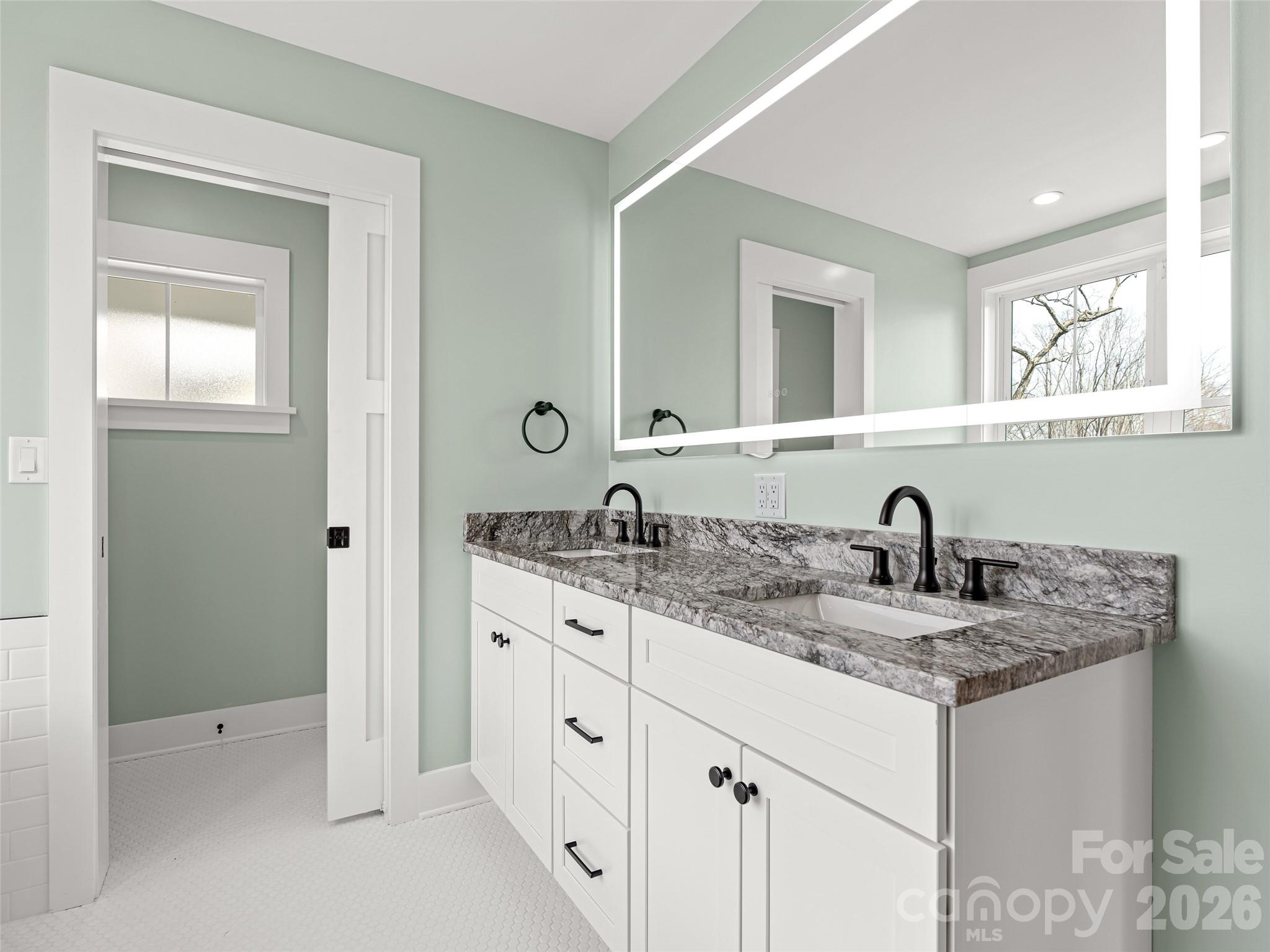 112 Alma Lane Asheville NC 28806