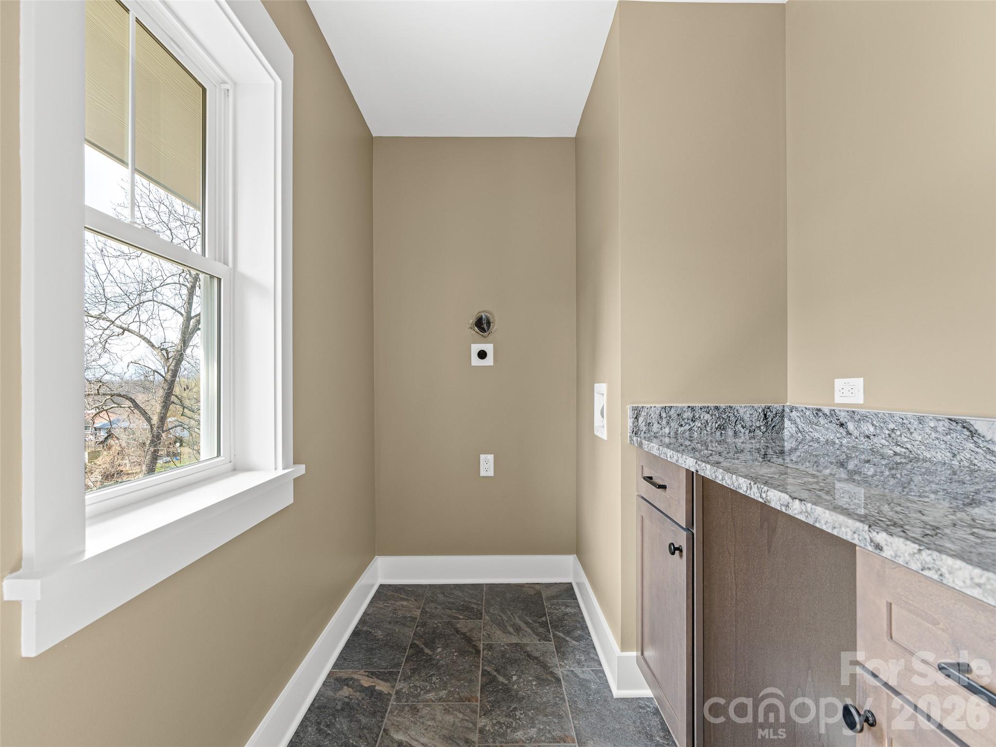 112 Alma Lane Asheville NC 28806