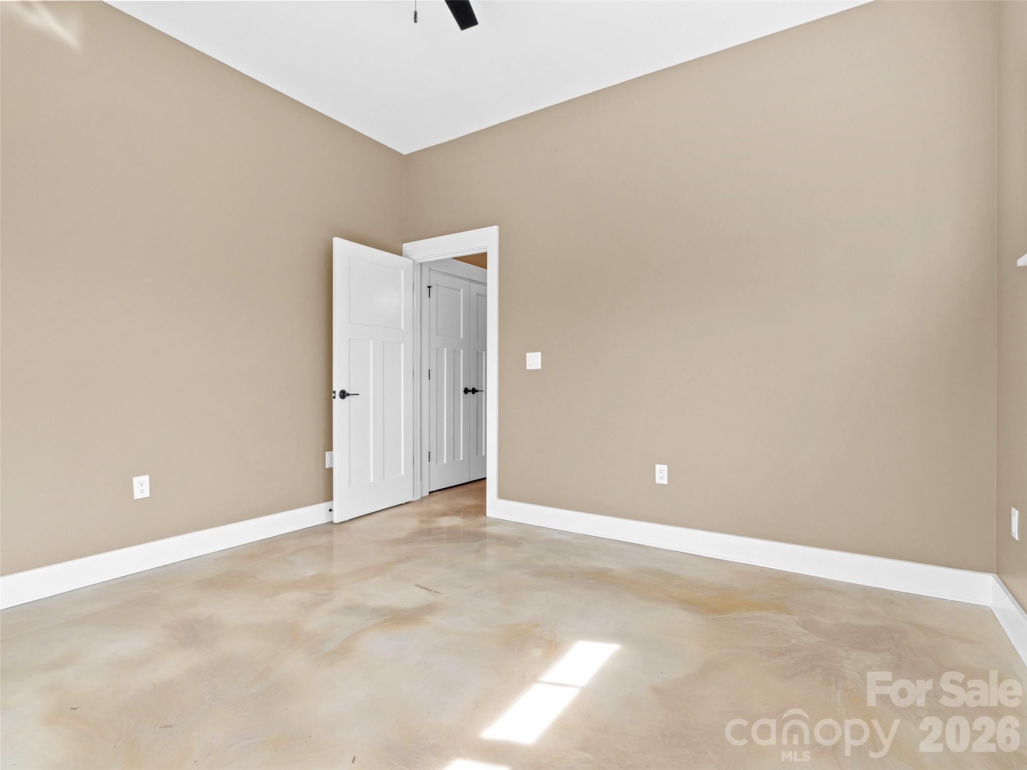 112 Alma Lane Asheville NC 28806