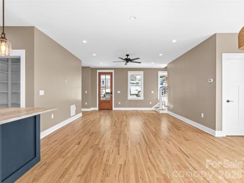 112 Alma Lane Asheville NC 28806