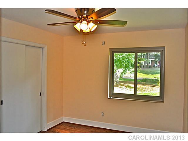 335 Heathwood Road Charlotte NC 28211