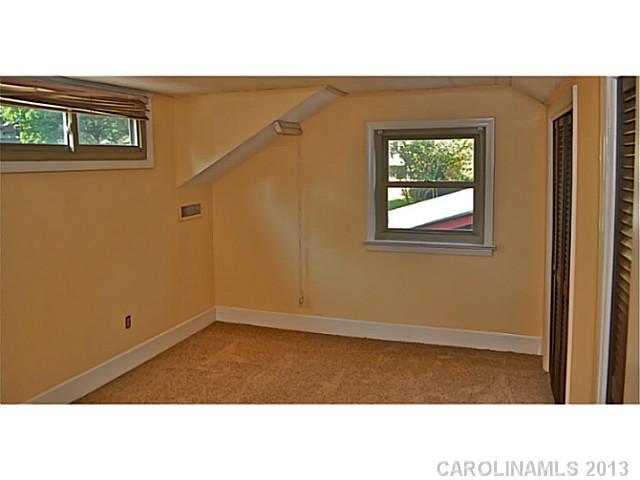 335 Heathwood Road Charlotte NC 28211