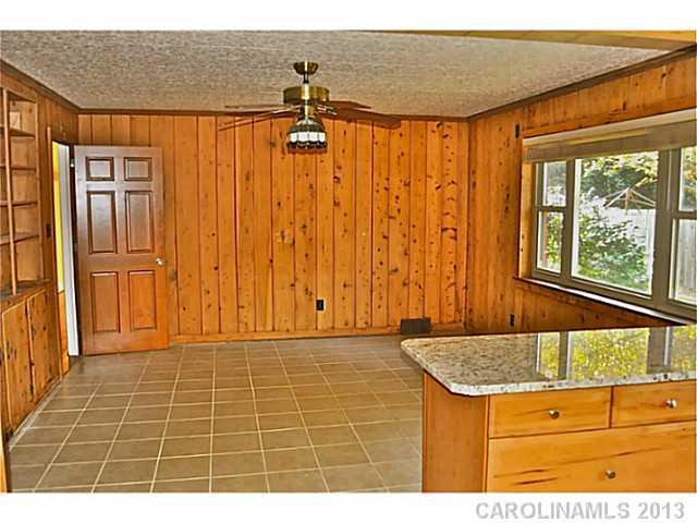 335 Heathwood Road Charlotte NC 28211