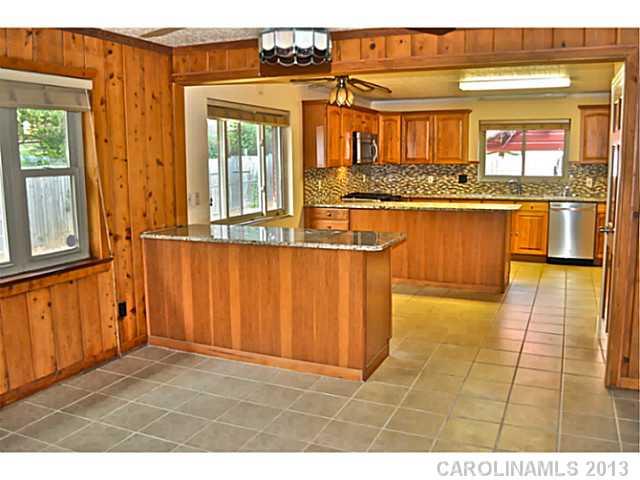 335 Heathwood Road Charlotte NC 28211