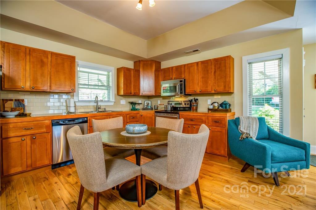 3 Rhudy Road Asheville NC 28806