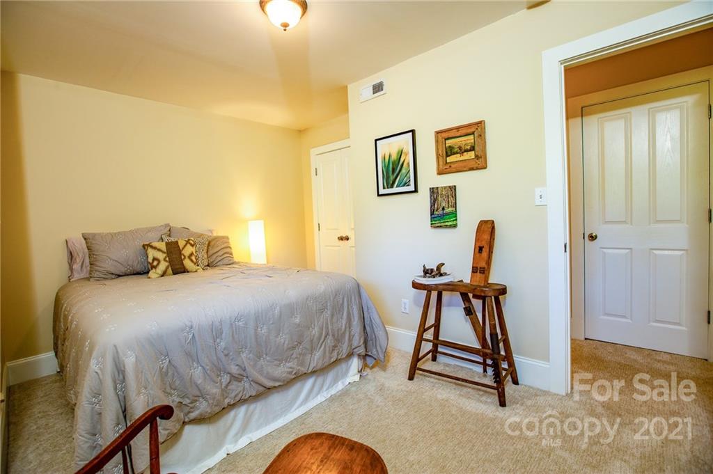 3 Rhudy Road Asheville NC 28806