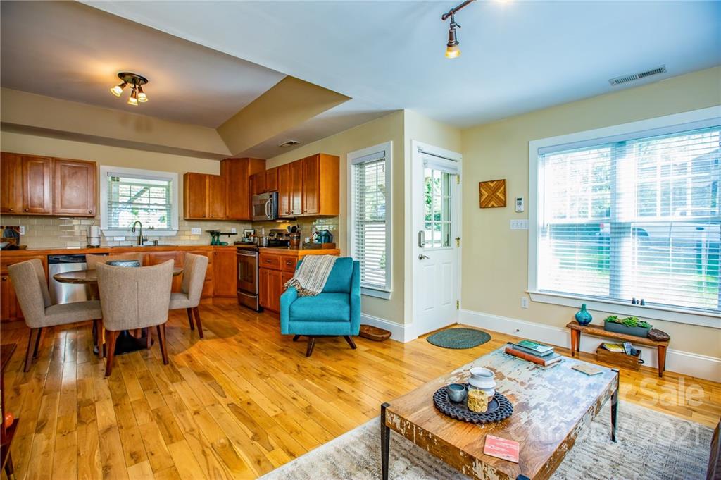 3 Rhudy Road Asheville NC 28806