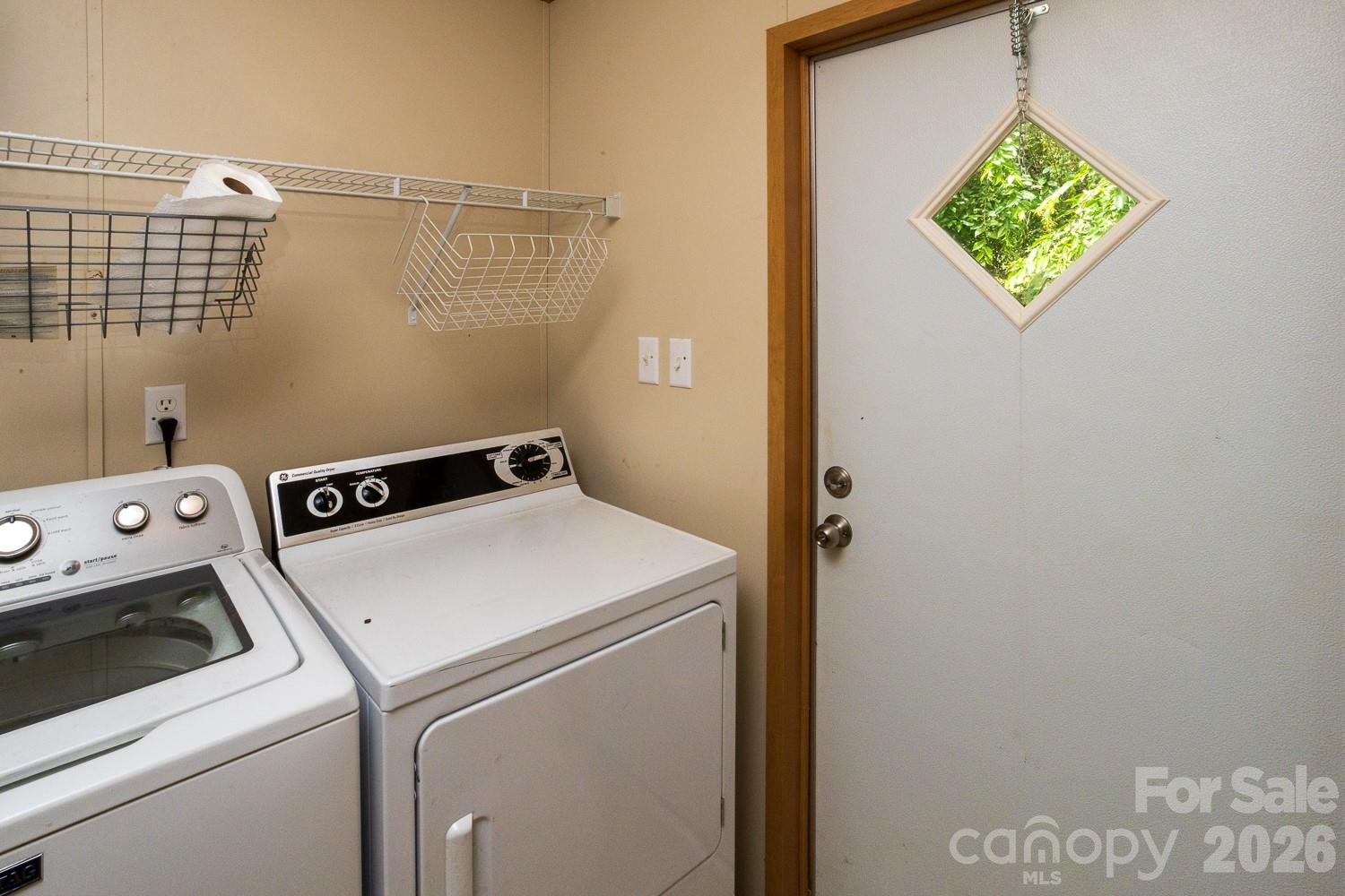 22 Hazelwood Road Asheville NC 28806