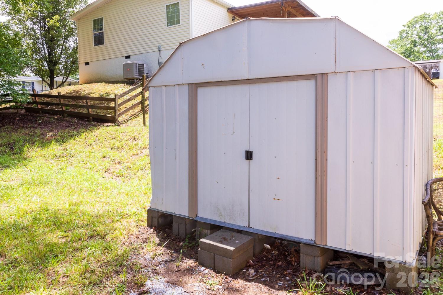 22 Hazelwood Road Asheville NC 28806