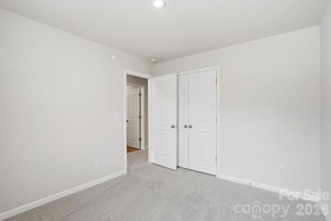 2540 Hedgecliff Road Kannapolis NC 28025