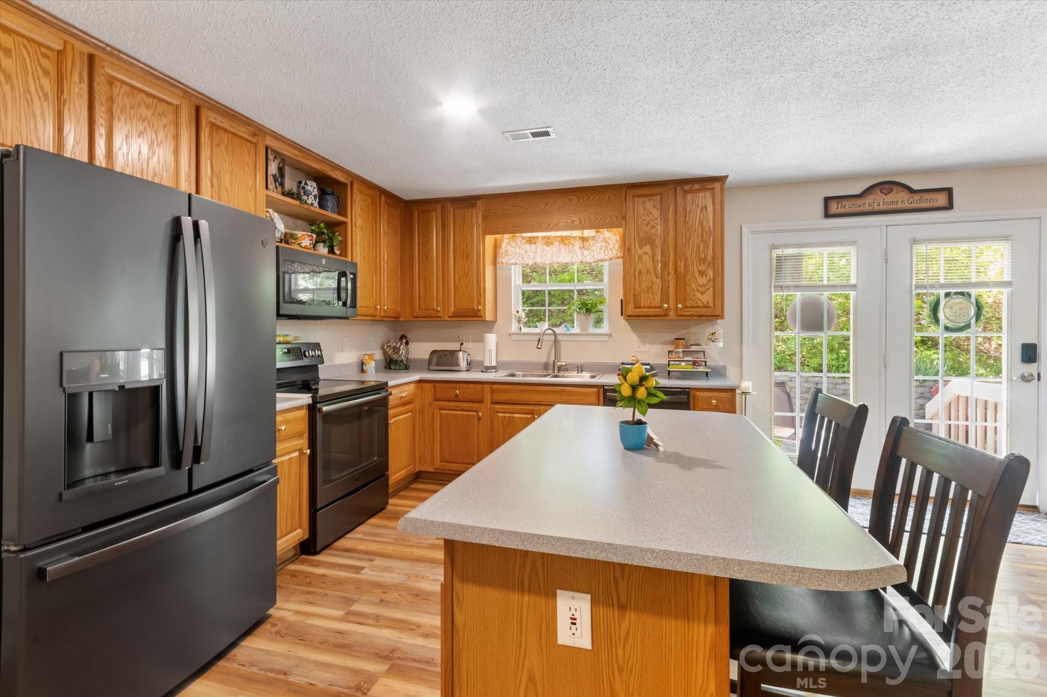 12 Hutchinson Woods Fletcher NC 28732