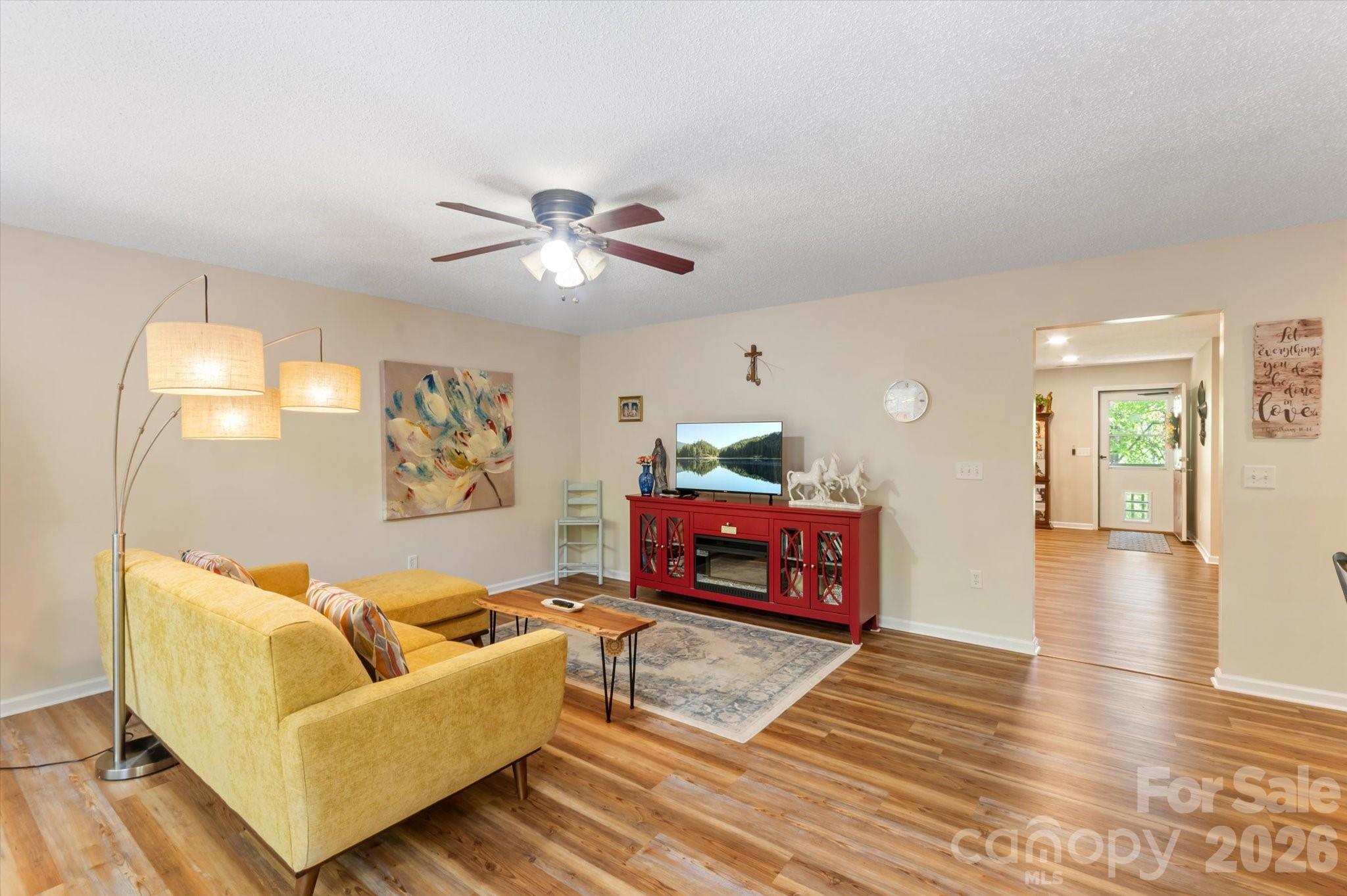 12 Hutchinson Woods Fletcher NC 28732