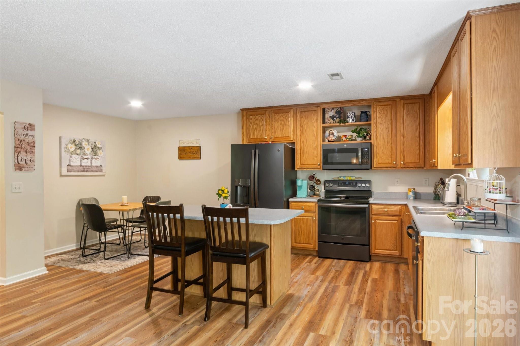 12 Hutchinson Woods Fletcher NC 28732