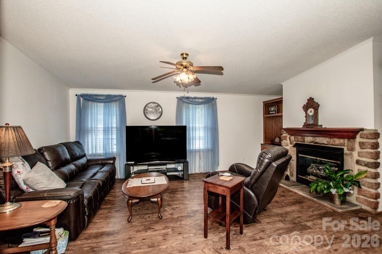525 Mountain Meadows Drive Bessemer City NC 28016