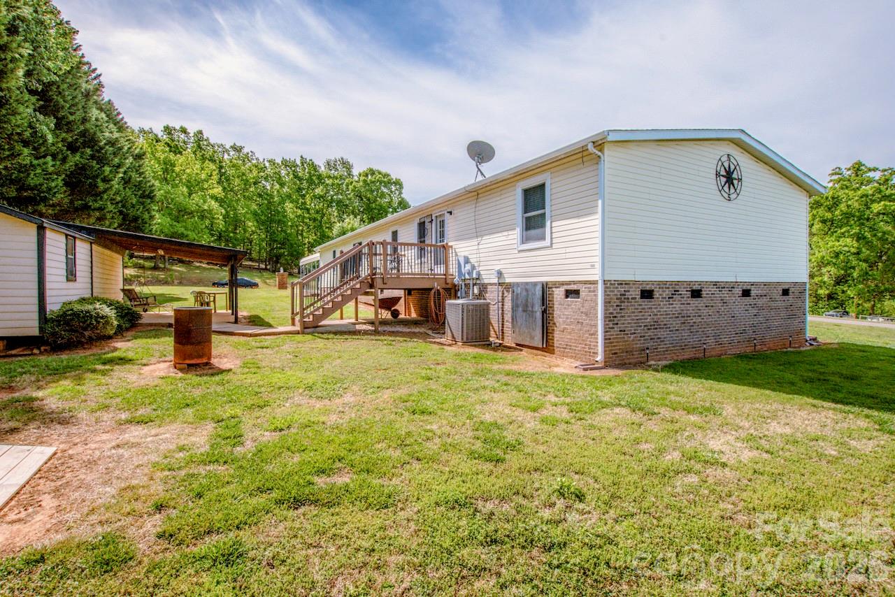 525 Mountain Meadows Drive Bessemer City NC 28016