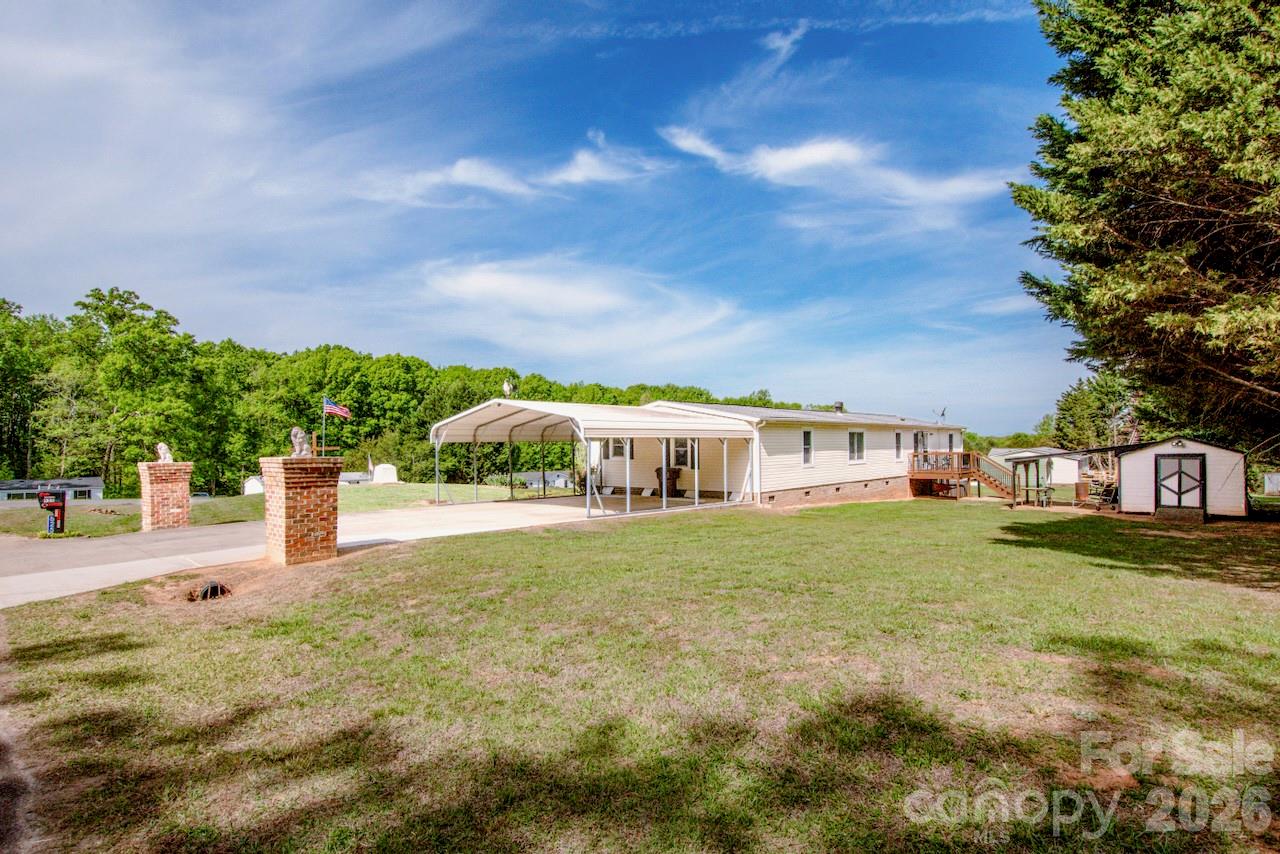 525 Mountain Meadows Drive Bessemer City NC 28016