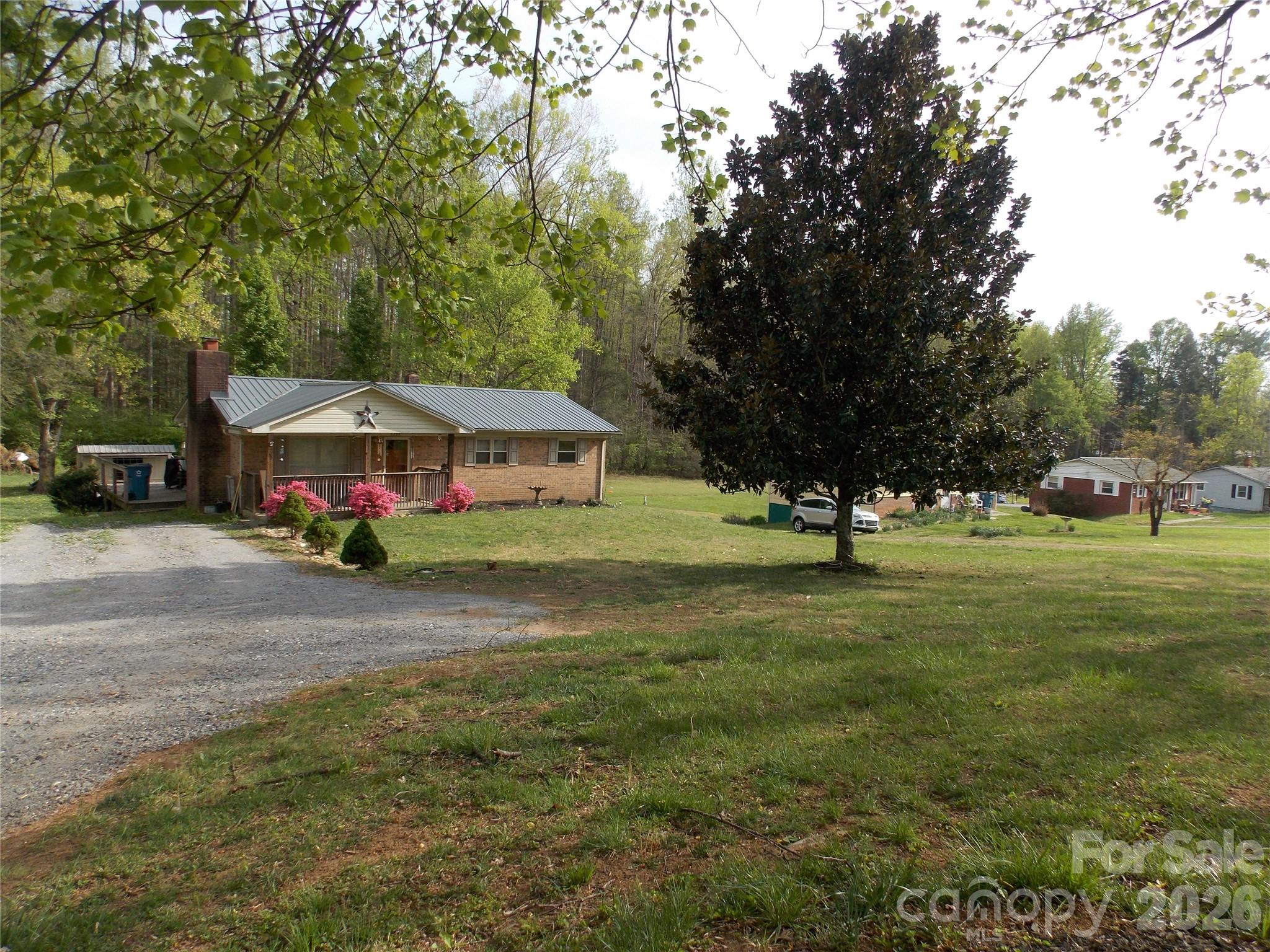 4268 Hartland Road Lenoir NC 28645