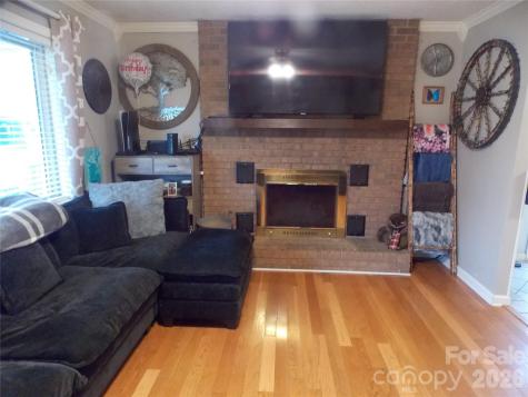 4268 Hartland Road Lenoir NC 28645