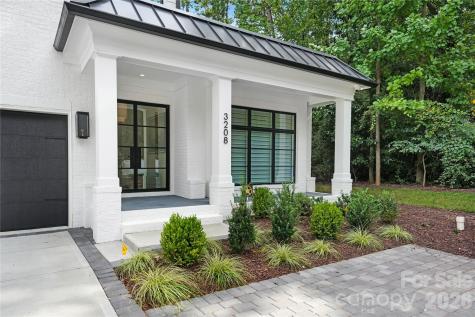 5038 Gilchrist Road Charlotte NC 28211
