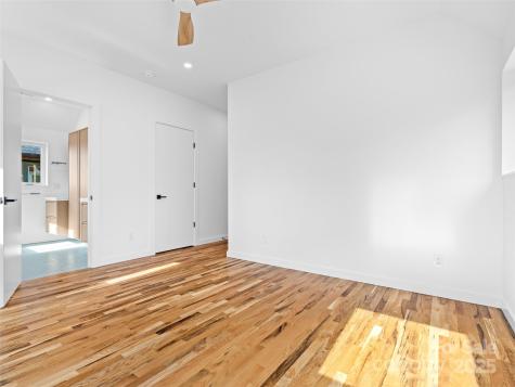 173 Houston Place Asheville NC 28801