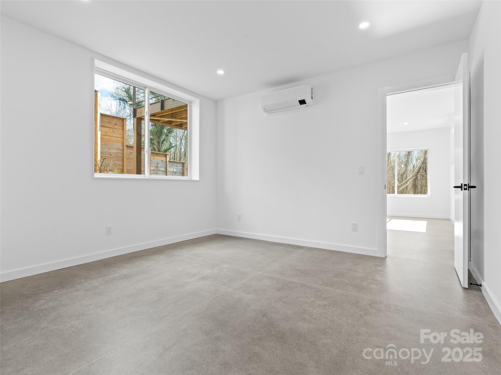 173 Houston Place Asheville NC 28801