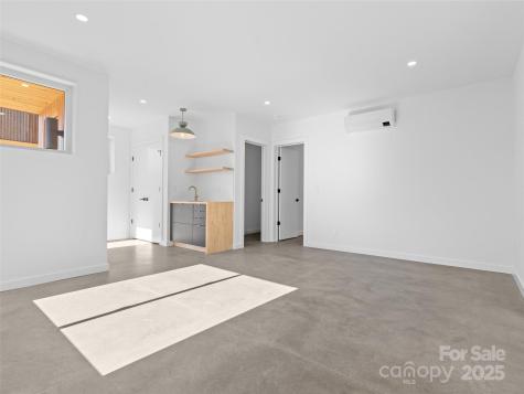 173 Houston Place Asheville NC 28801