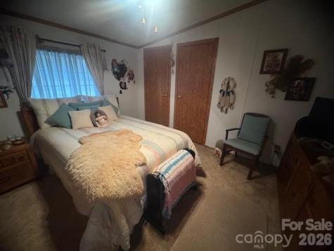 1372 Lickskillet Road Burnsville NC 28714