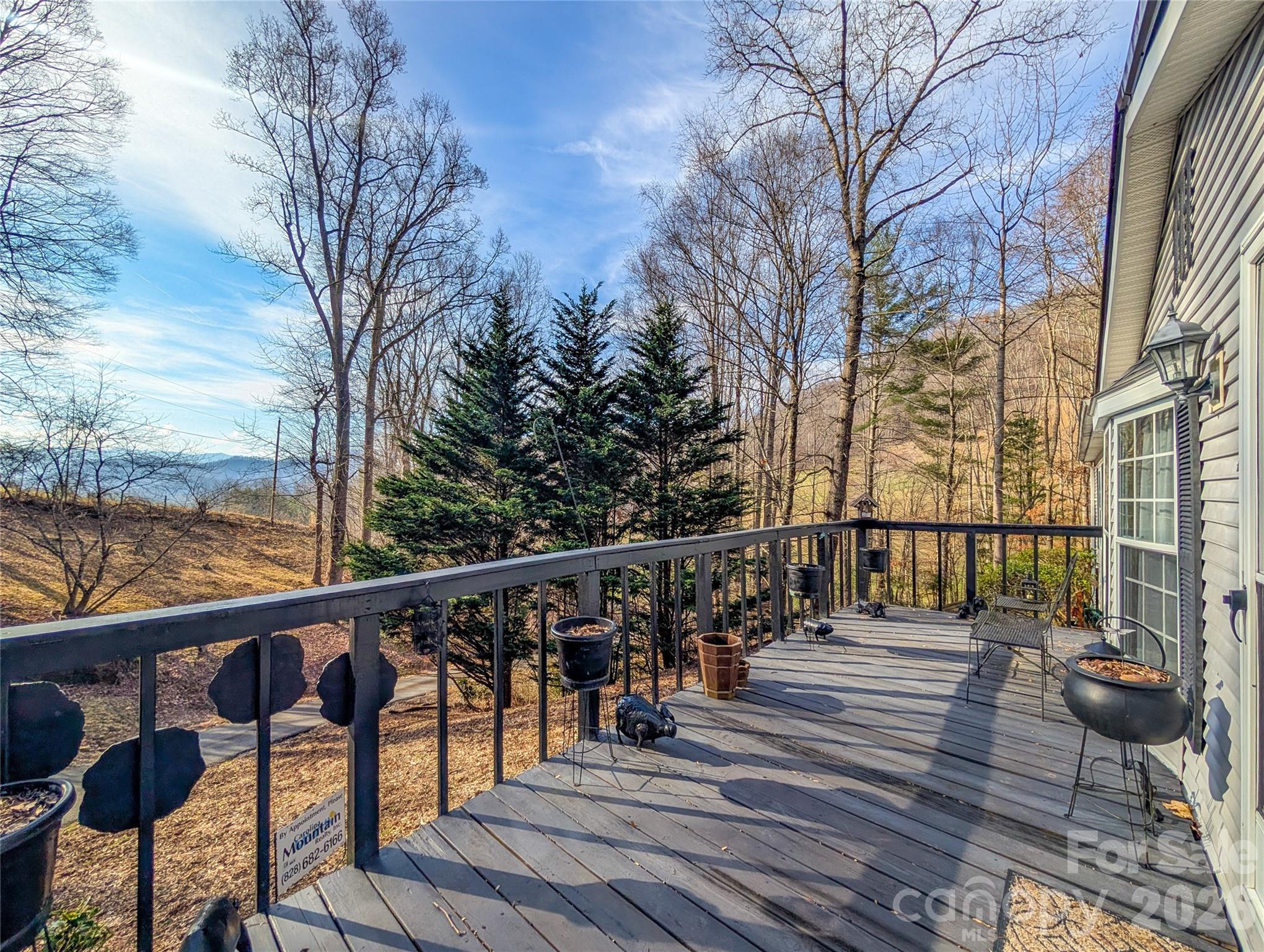 1372 Lickskillet Road Burnsville NC 28714
