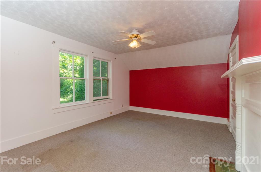 83 Arlington Street Asheville NC 28801