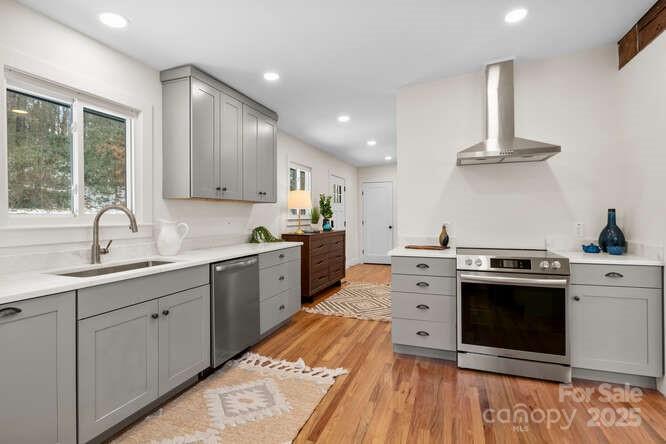 65 Western View Street Black Mountain NC 28711