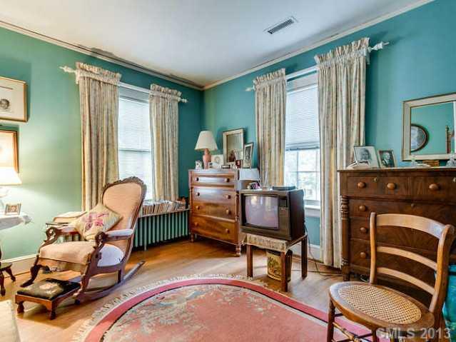 1508 Scotland Avenue Charlotte NC 28207