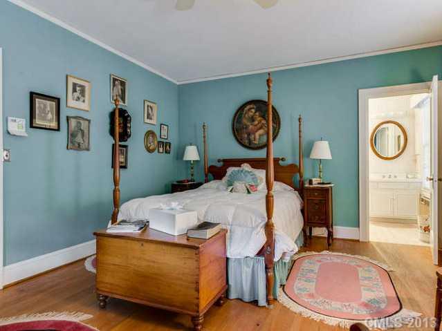 1508 Scotland Avenue Charlotte NC 28207