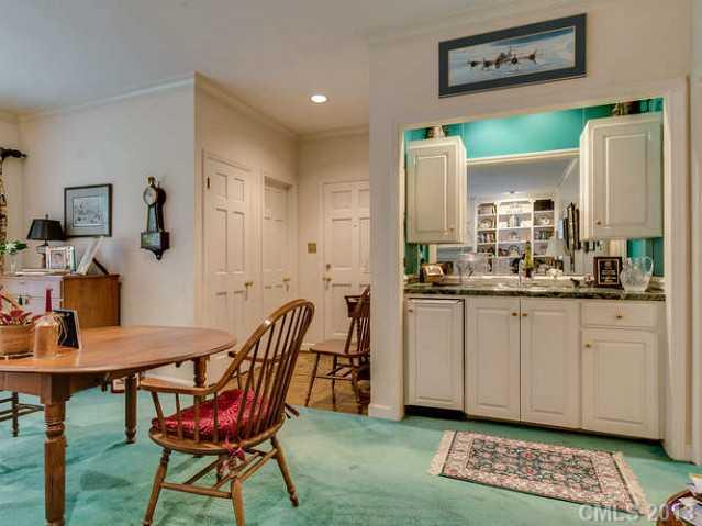 1508 Scotland Avenue Charlotte NC 28207