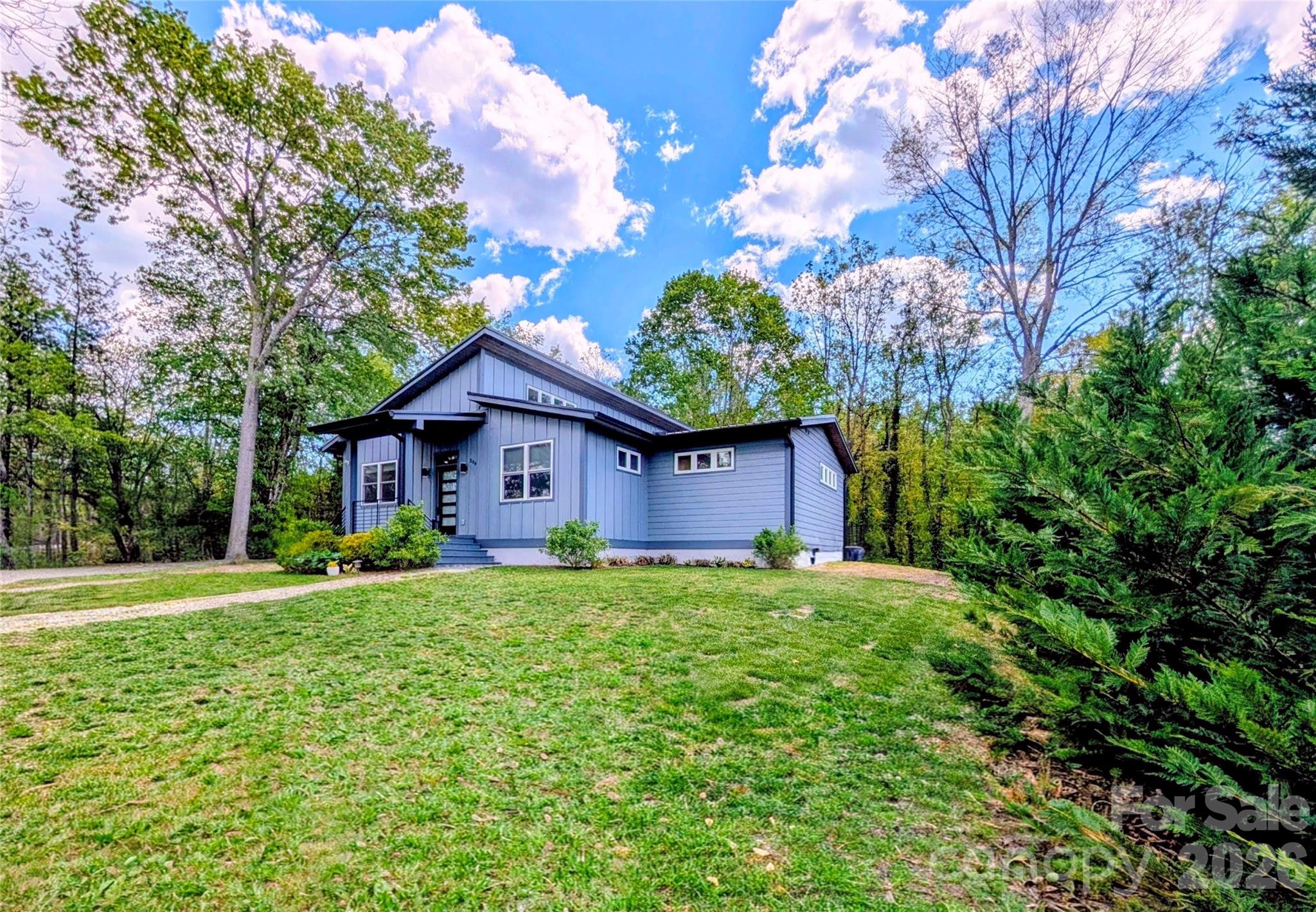 206 Flathouse Drive Asheville NC 28804
