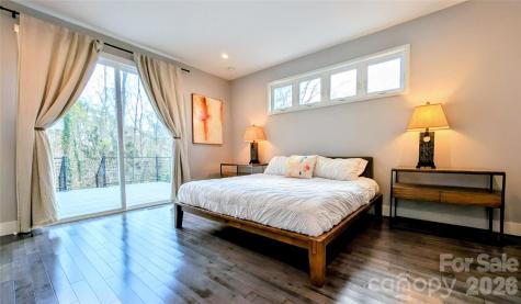 206 Flathouse Drive Asheville NC 28804