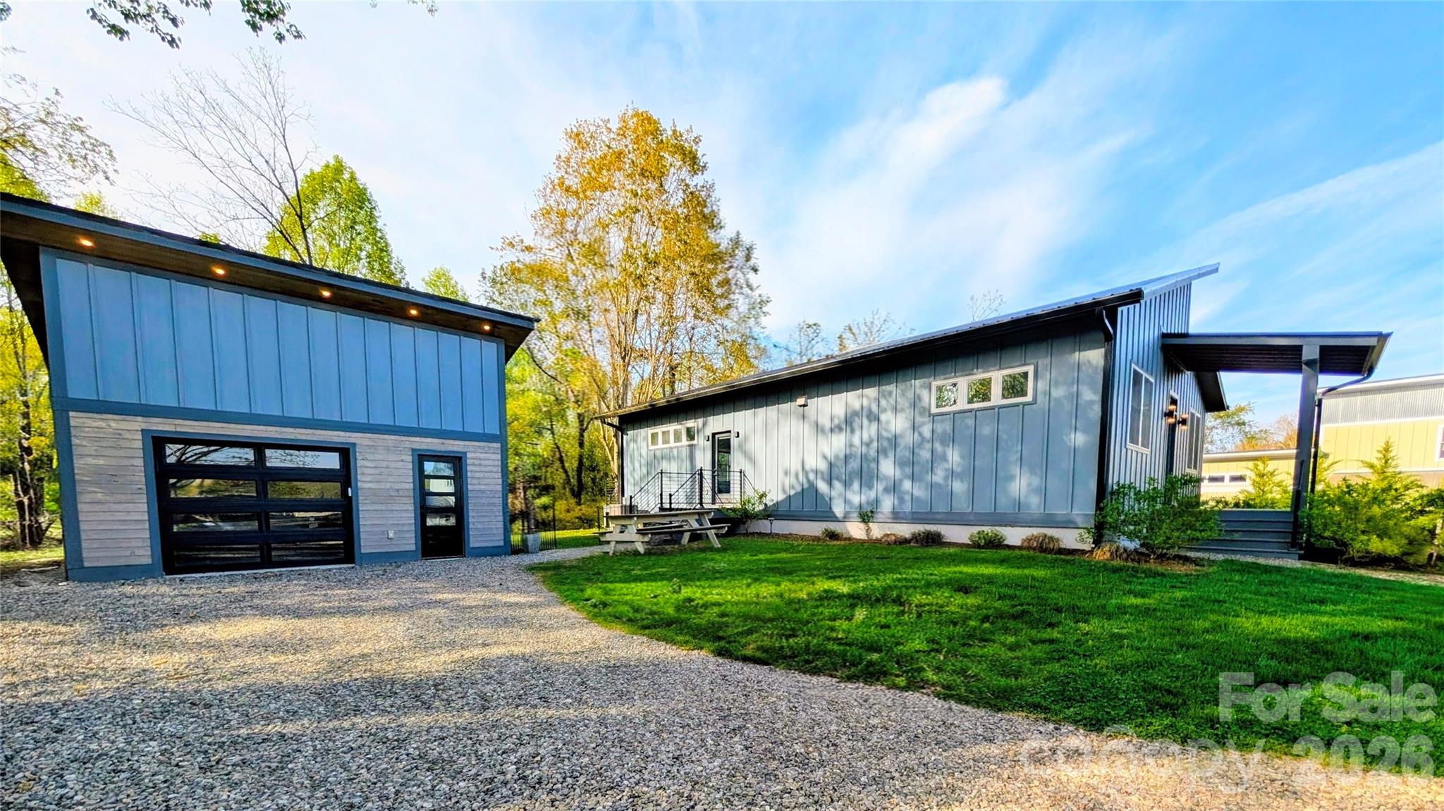 206 Flathouse Drive Asheville NC 28804