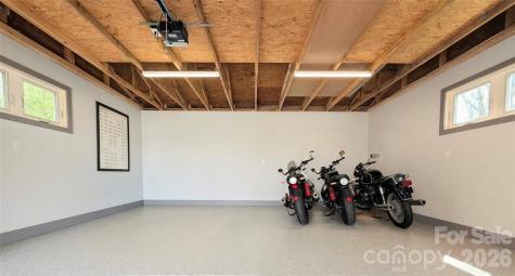 206 Flathouse Drive Asheville NC 28804