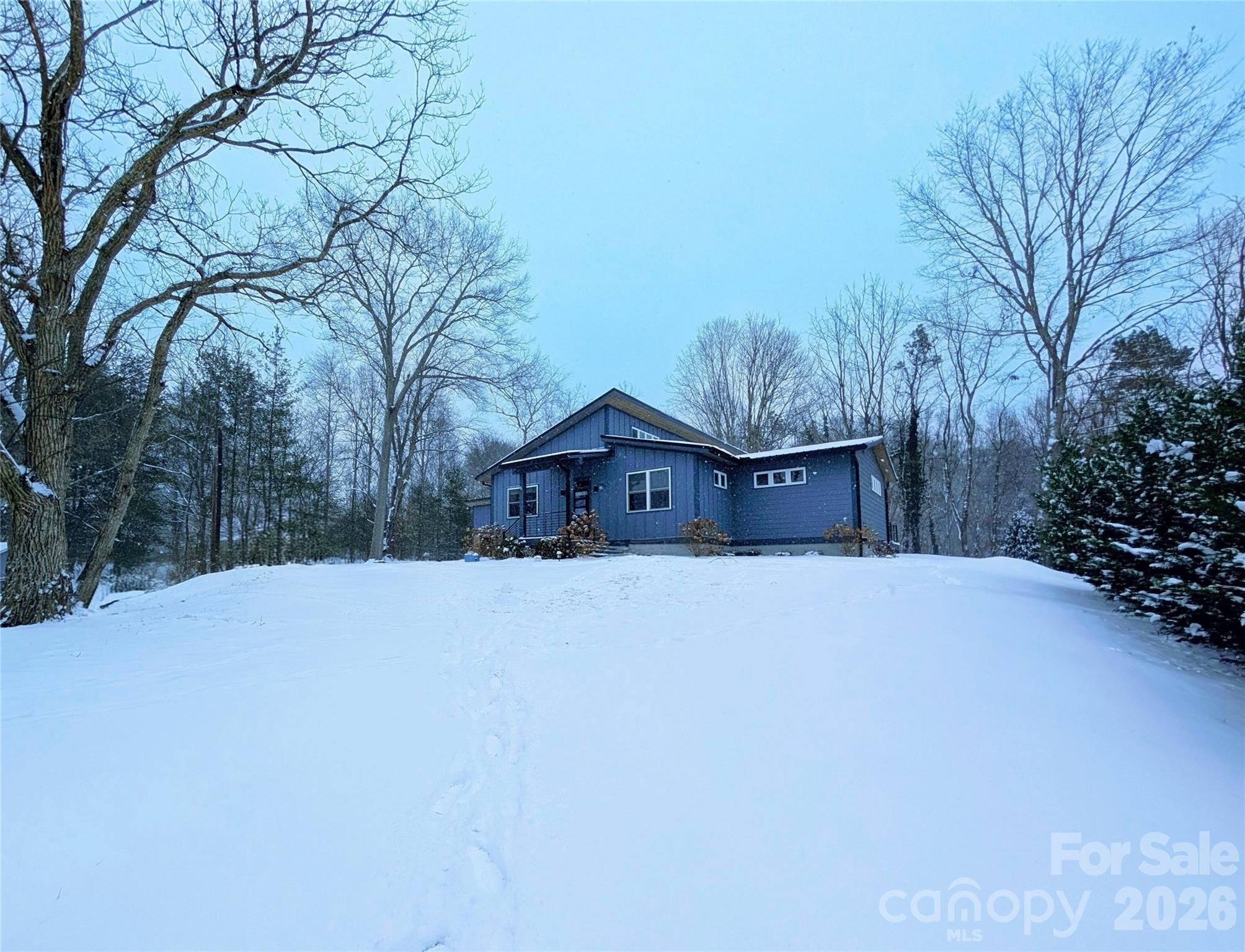 206 Flathouse Drive Asheville NC 28804