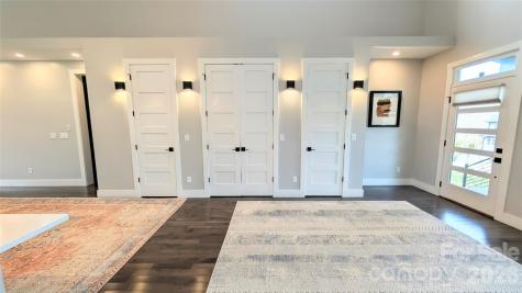 206 Flathouse Drive Asheville NC 28804